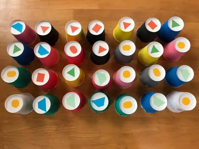 通过游戏培养孩子的反应力和注意力.