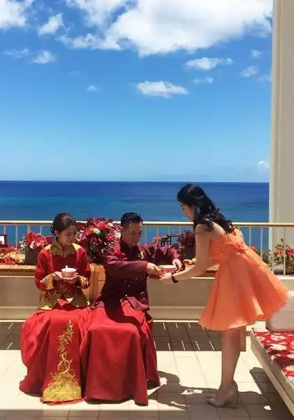 安以轩6.23办归宁宴 3套钻戒合计2000万超壕气