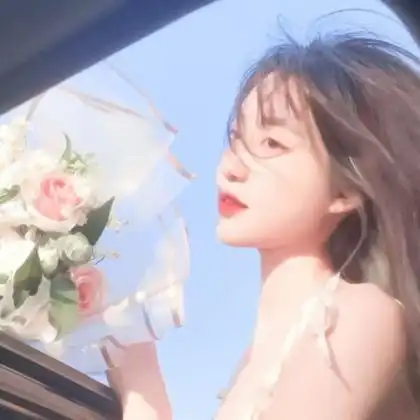 绝美的女生头像