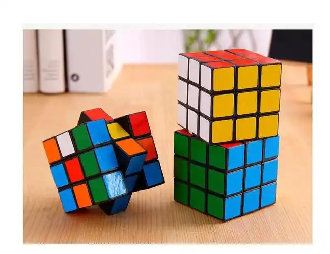 新年礼物传统三阶魔方减压塑料玩具初学者顺滑比赛1个装