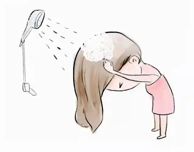 吹干头发还是自然晾干揭秘洗完头发后的最佳选择