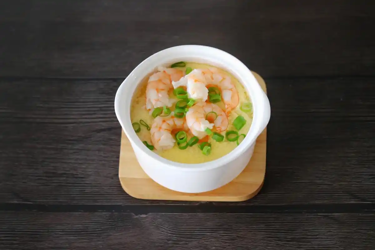 虾仁蒸蛋最简单的做法,不用过滤不加盖,鲜嫩无比,小白一看就会