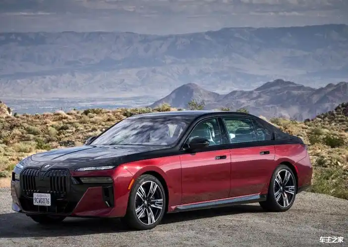 宝马7系价格最低77万起欢迎上门试驾