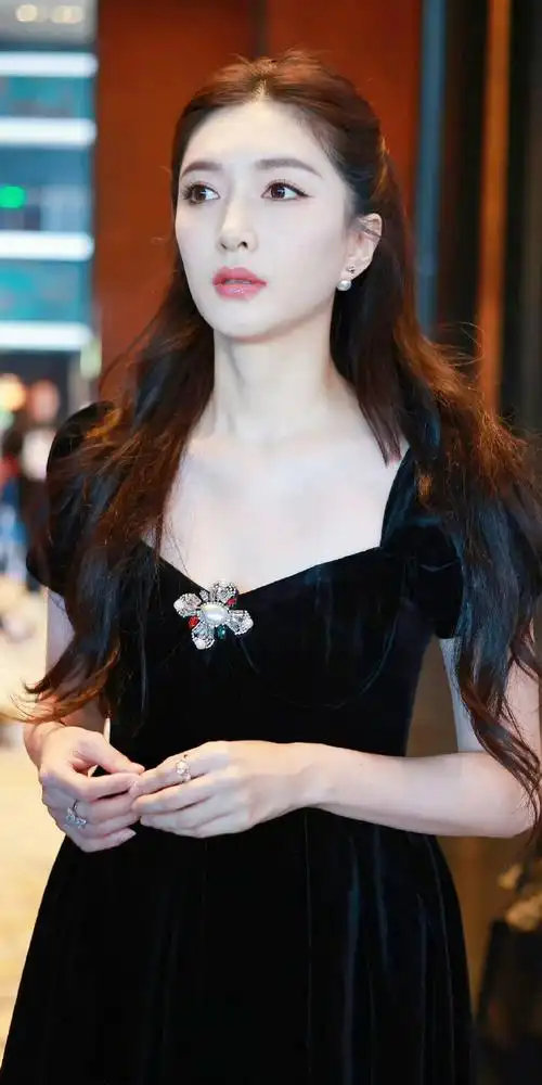 江疏影 94 公主即视感