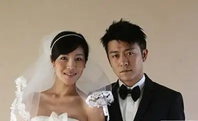 亲妈是导演,干妈也是导演,18年没将他捧红,娶媳妇改名后火了|林雨申