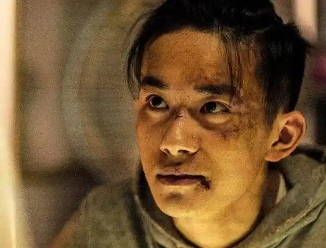 少年的你中的易烊千玺打破大众对于流量明星演戏的认知