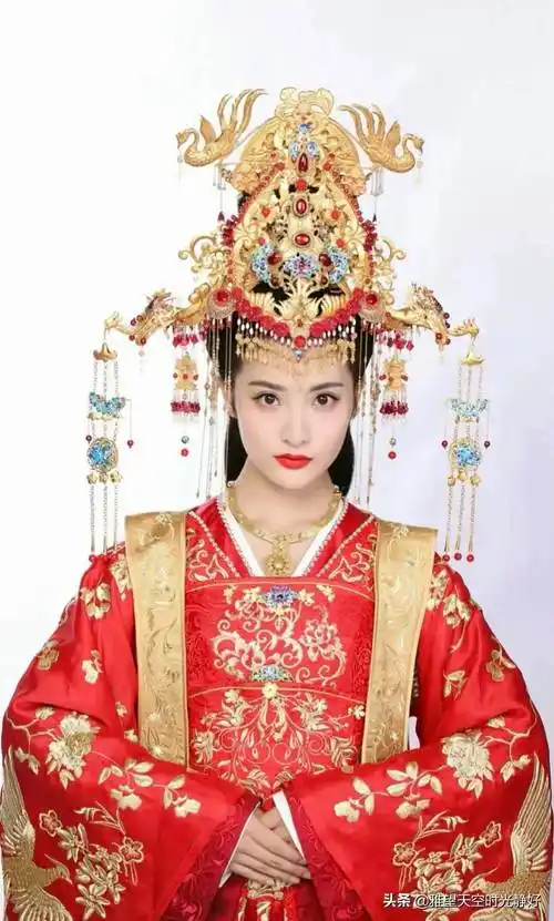 凤冠霞帔,十里红妆～影视剧女明星唯美古装嫁衣最新最全大盘点_整理
