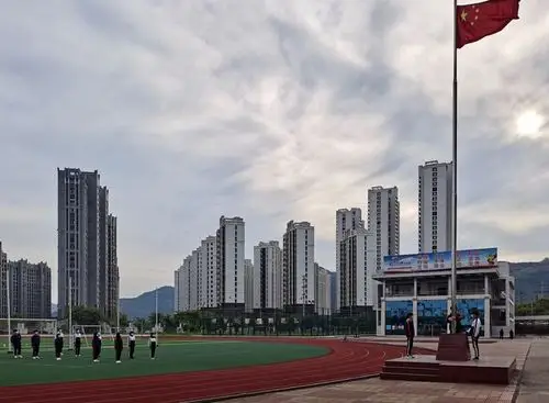 沙县金沙高级中学举行高考动员大会