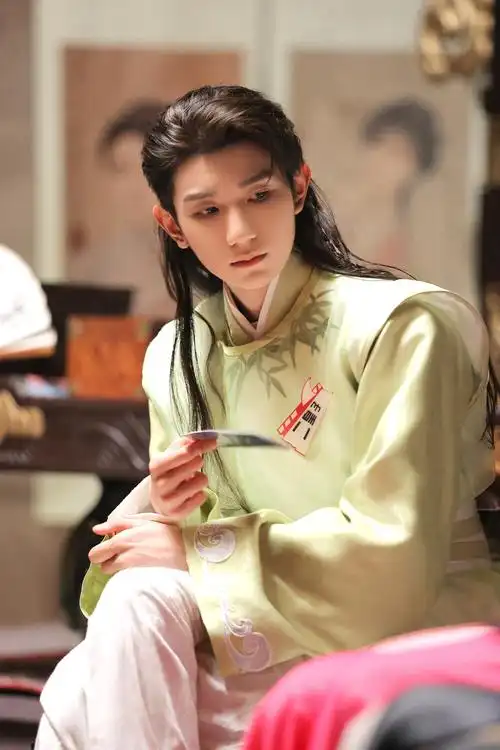 王源 奇异剧本鲨