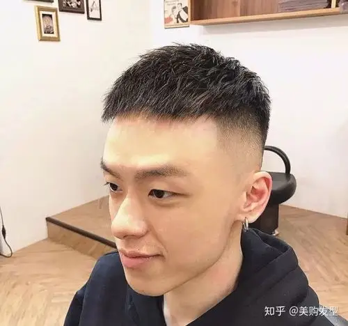 meigo发型8款适合发际线高的男生短发