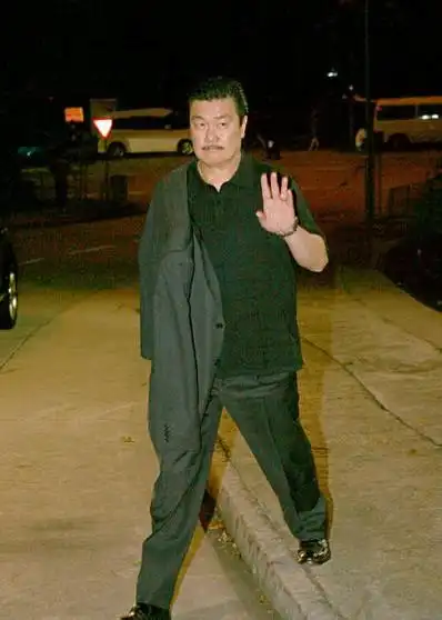 生前好友黄锦燊前来