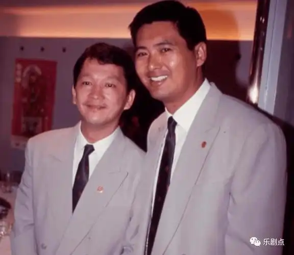 廖文信与周润发聚会的照片公开后,网友们纷纷留言点赞.