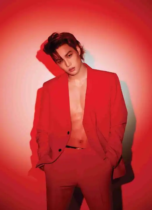 182cm行走的荷尔蒙 暖男外貌性感身材 还能唱能跳?_金钟仁