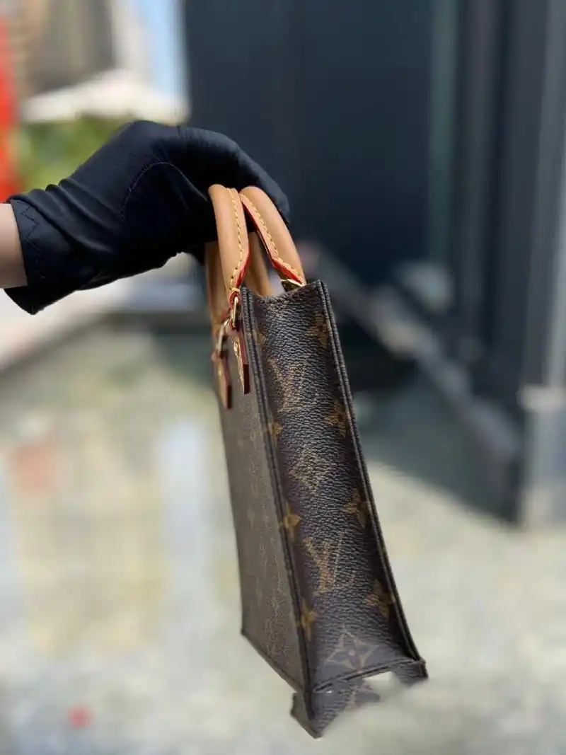 lv 琴谱包906400 lv经典老花mini琴谱包 手提单肩斜挎包,尺寸:14*17