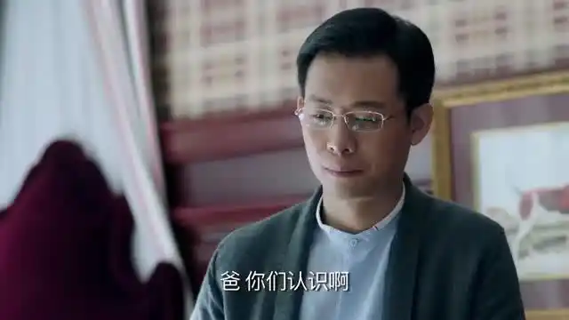 鸡毛飞上天:陈路还真是一个天才啊,把电脑玩的头头是道