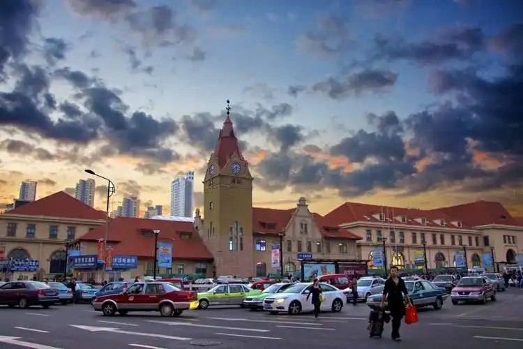 青岛火车站,典型的德式建筑.