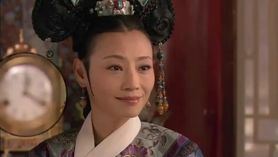 端妃和甄嬛晚上1220了还不睡害搁这儿唠呢