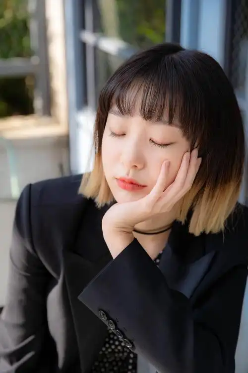 金多美高清画报新鲜出炉 又飒又a又清新炫到发光--韩国频道--人民网