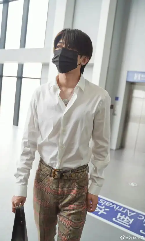 三年前的蔡徐坤