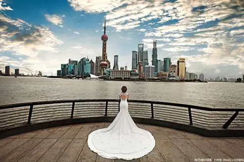 上海浦东拍婚纱照外景推荐上海浦东婚纱摄影攻略
