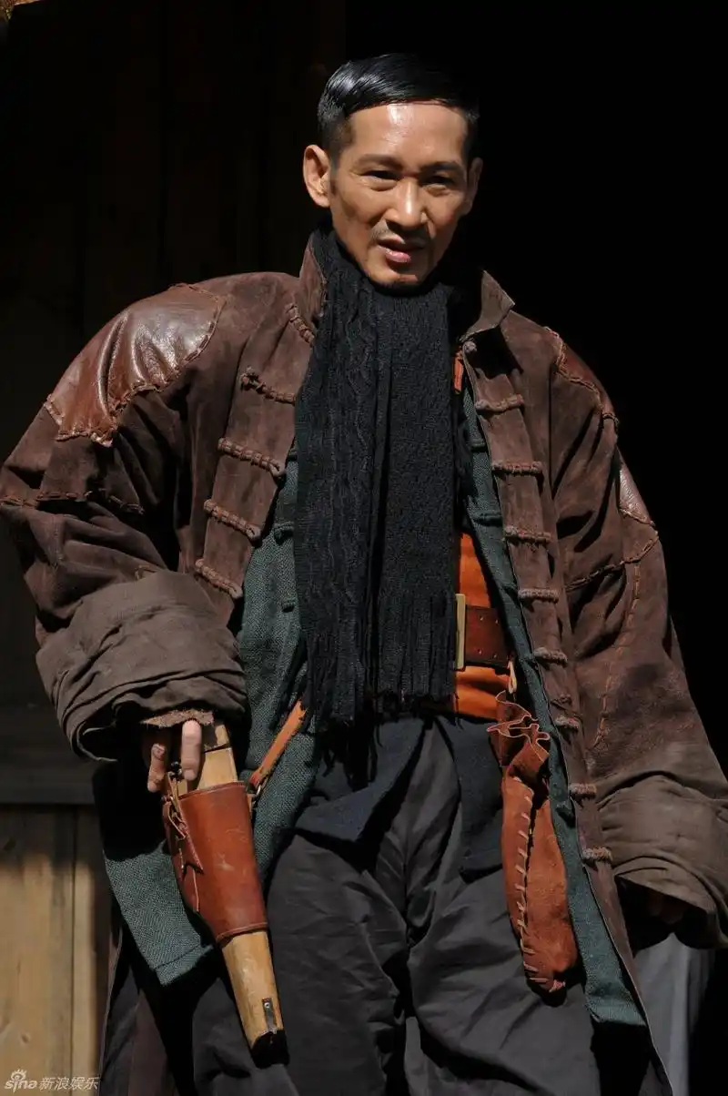 杜源,陶慧敏等主演的40集近代传奇大戏《江湖正道》曝光精彩剧照