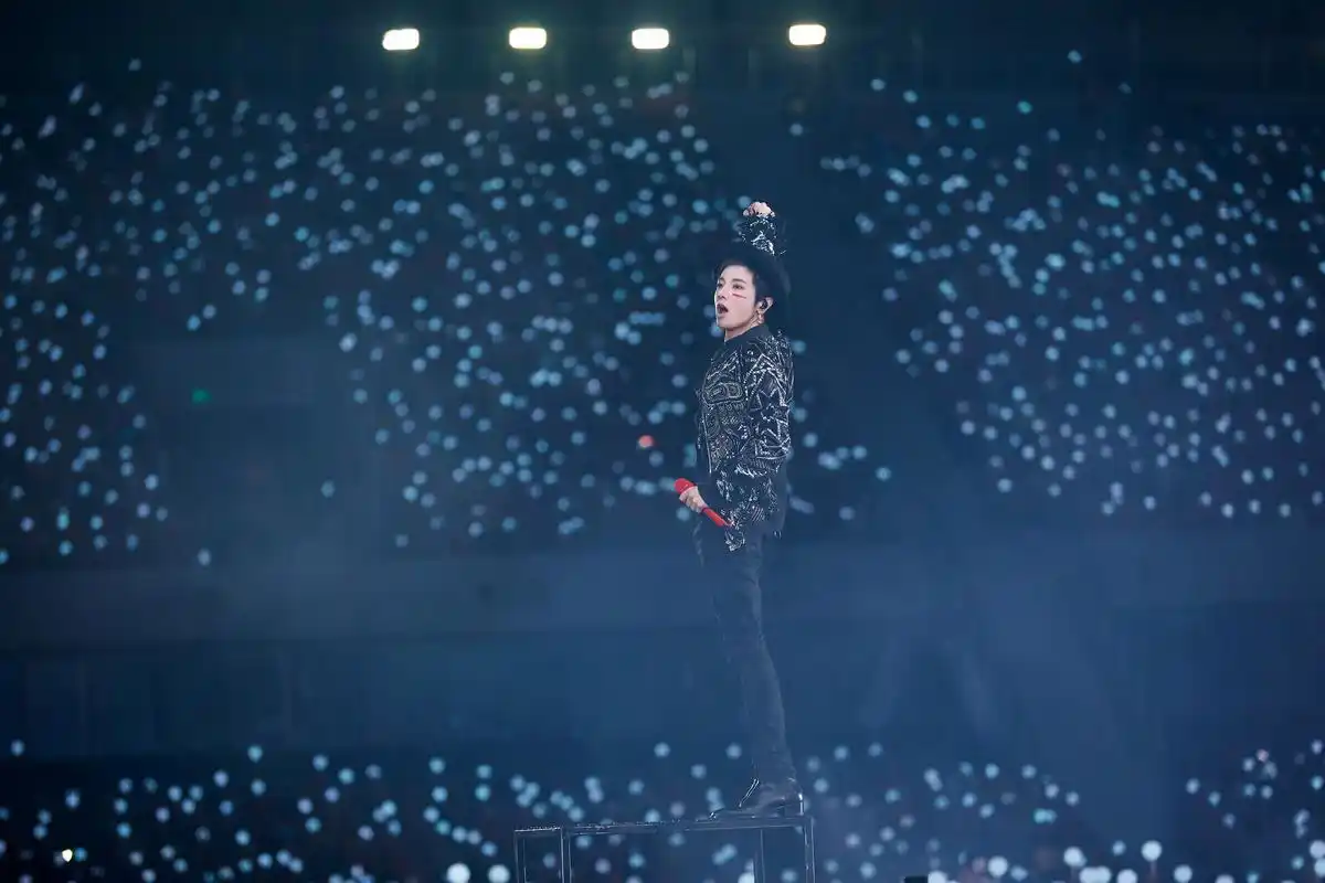 2019华晨宇火星演唱会,穿越在交错时空里,爱恨纠缠不朽,无双美梦难尽