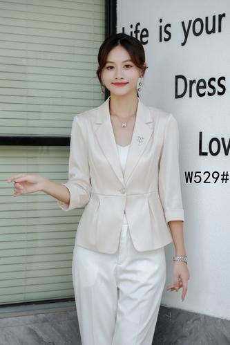 韩版粉色小西装外套女秋季高端休闲显瘦气质中袖免烫小西服女薄款