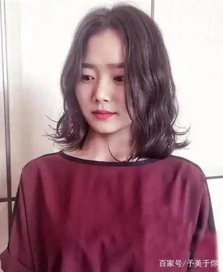 2021齐肩发50款烫发图片