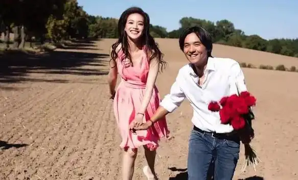 和莫文蔚同居9年爱过徐若瑄冯德伦为何转身就娶脱星舒淇