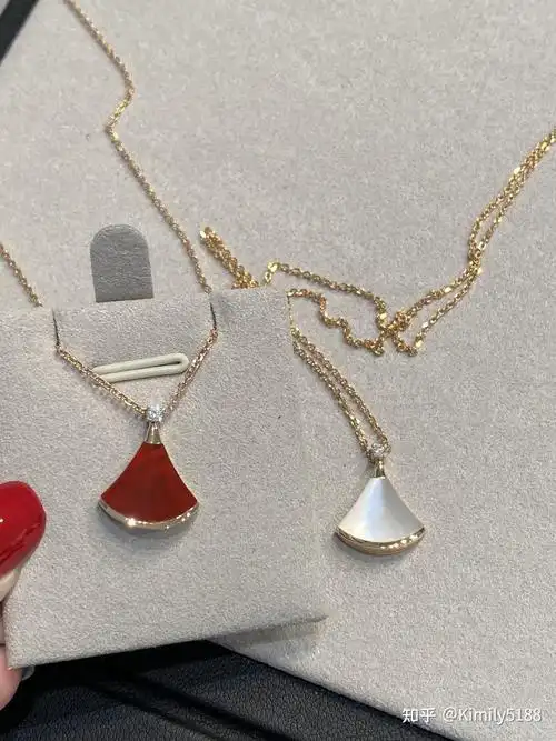 bvlgari宝格丽diva小裙子项链,2022年女生项链品牌推荐