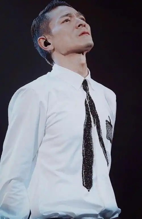 刘德华女儿正面照公开,完美继承爸妈基因,这才是"最美星二代"