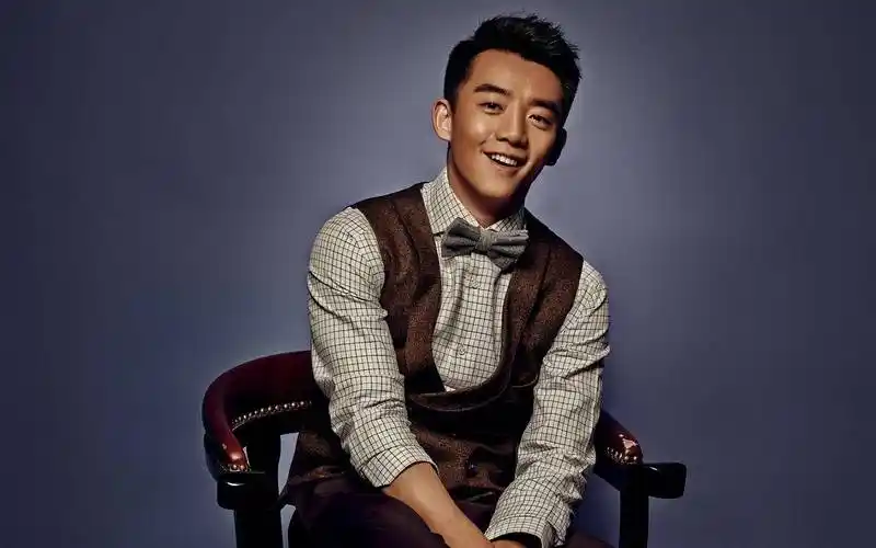 内地明星郑恺高清壁纸