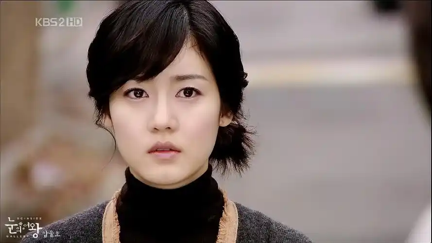 p>《雪之女王》是改编自安徒生的同名著作,韩国kbs于2006年11月播出