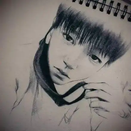 素描王俊凯的眼睛,眼神要像