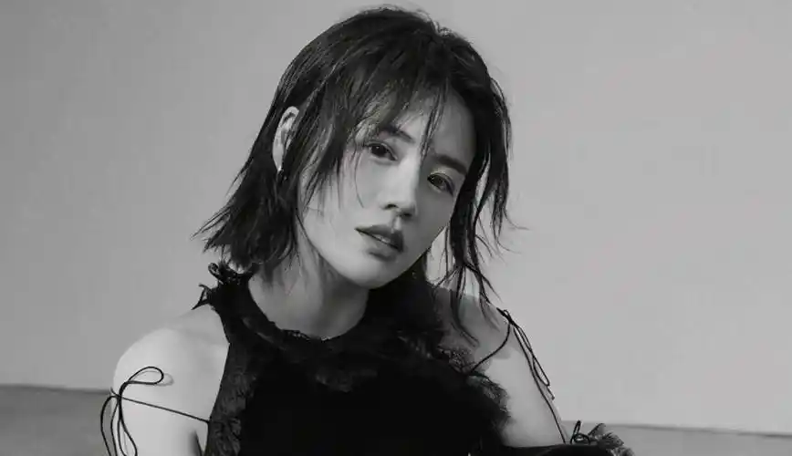 原创年纪轻轻就被封影后能唱能跳的马思纯请继续加油