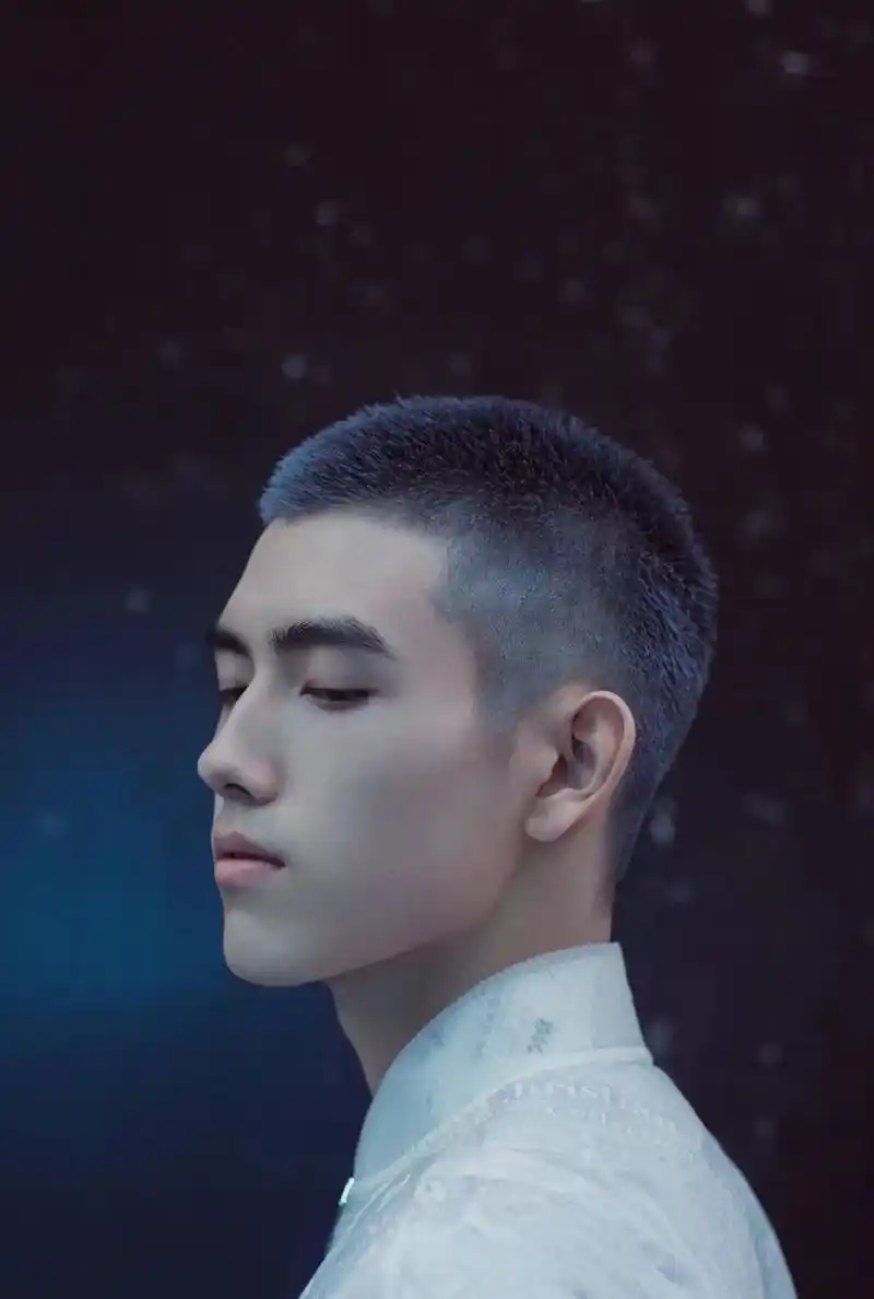 2020年新晋寸头爱豆帅到心坎里了