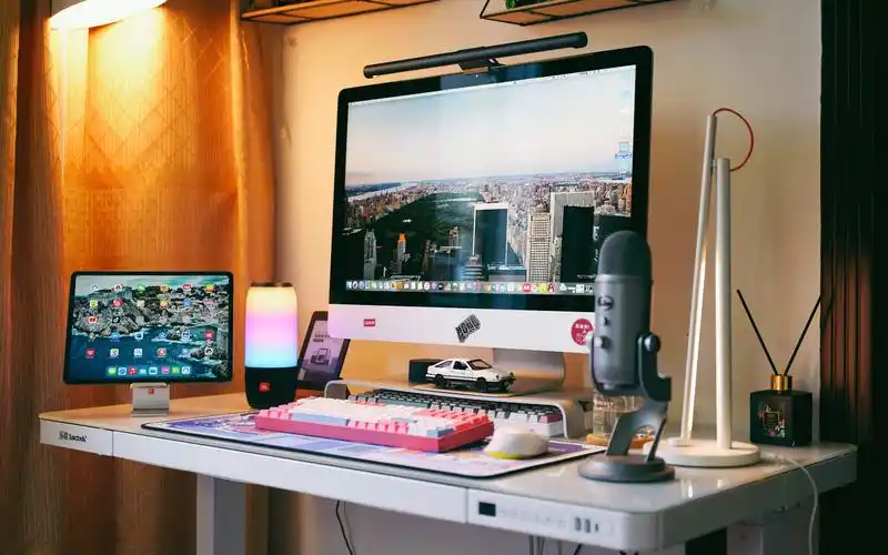 桌面美学数码up主的桌面长什么样我的桌面布置分享