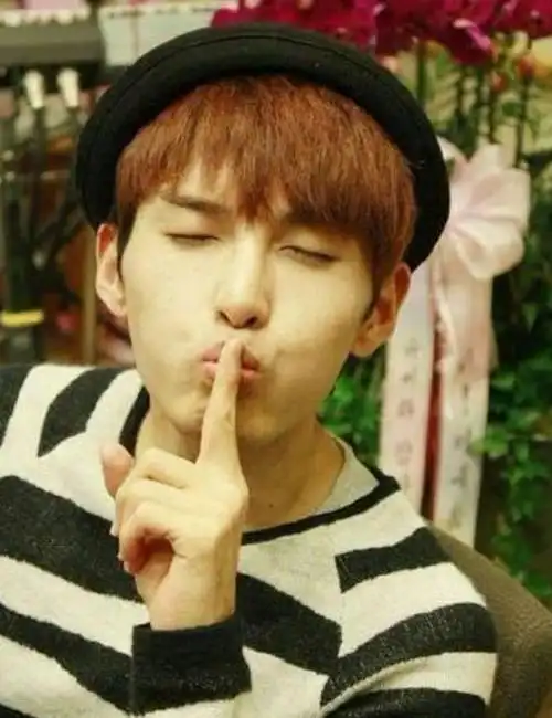 盘点卖萌起来很可爱的几大男星你认为谁是名副其实的萌主