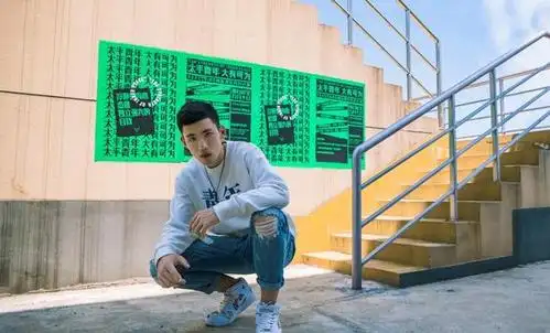 第一批90后潮人已经变成了太平青年