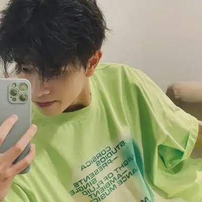 帅哥头像阳光帅气照片超酷男生气质高清头像图片