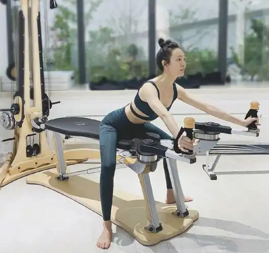 但是,看到王鸥赛出的一组健身造型之后,关于她变老的传言也就不攻自破