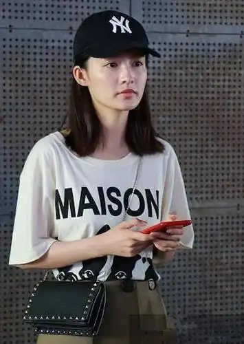 有种清流叫李沁,仗着颜值高无滤镜自拍,素颜太真实