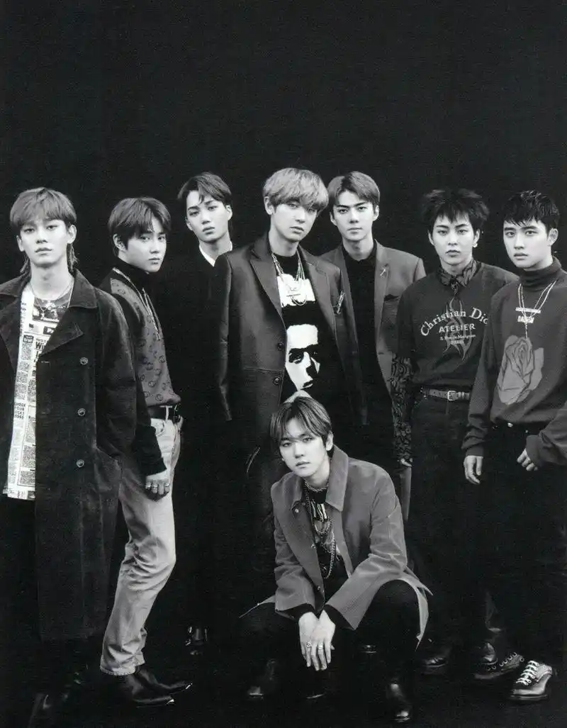 exo新专 love shot>包揽专辑周榜1位,62区1位 中国音乐榜单1位