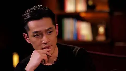 "治愈女神"薛佳凝40岁生日晒庆生照,回眸亦如当年的"哈妹"!