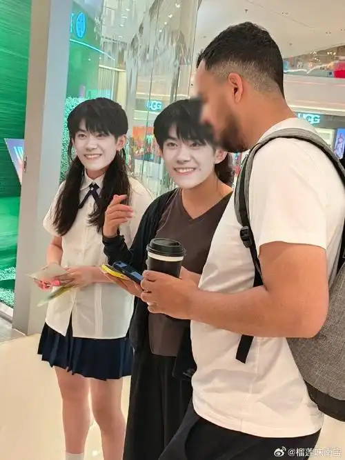 易烊千玺电影小小的我