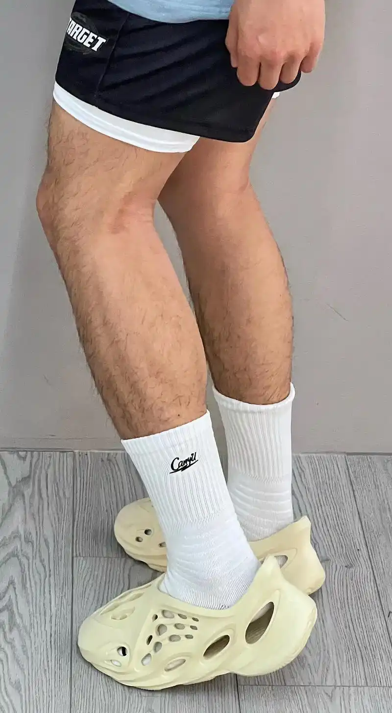 别傻傻的刨根问底 已读不回就是答案.#创作灵感 #篮球袜 # - 抖音