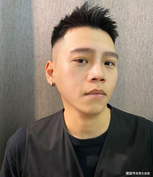 原创男士飞机头发型有3种长度秋季这样理发最个性谁剪谁帅气