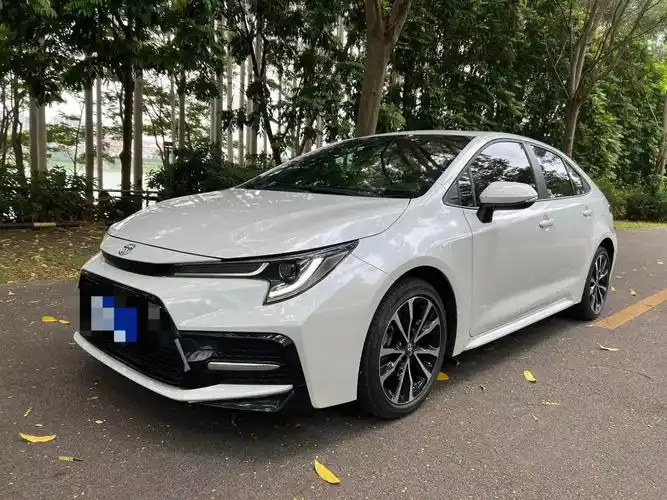 到店21款2021年上牌丰田雷凌运动版,全车原版原漆,2万多 - 抖音