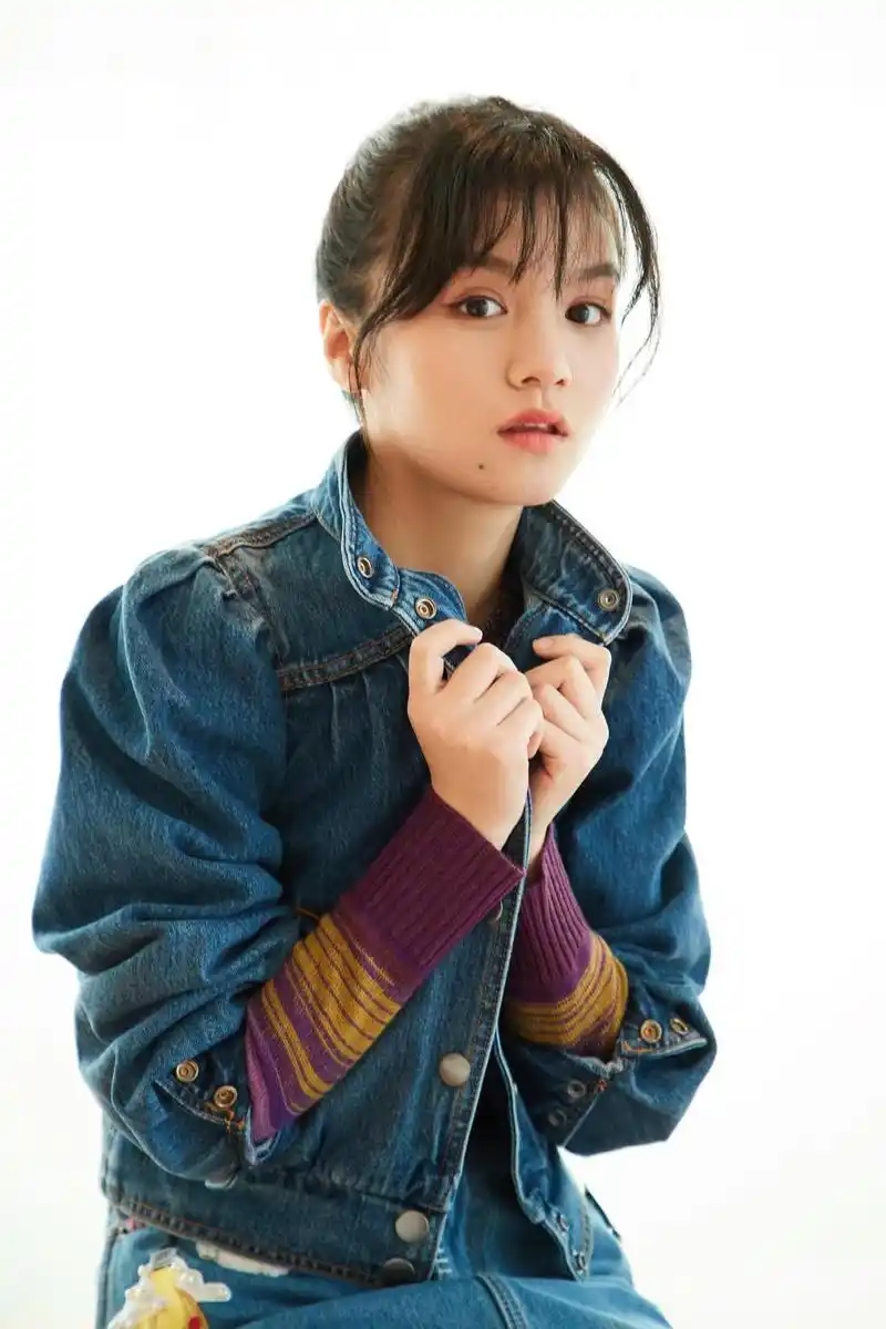 近日,演员春夏出席活动.