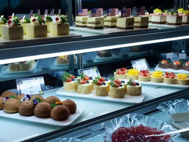 福田自助餐在26层高空吃富豪级自助288元起抢皇庭v酒店vcafé西餐自助